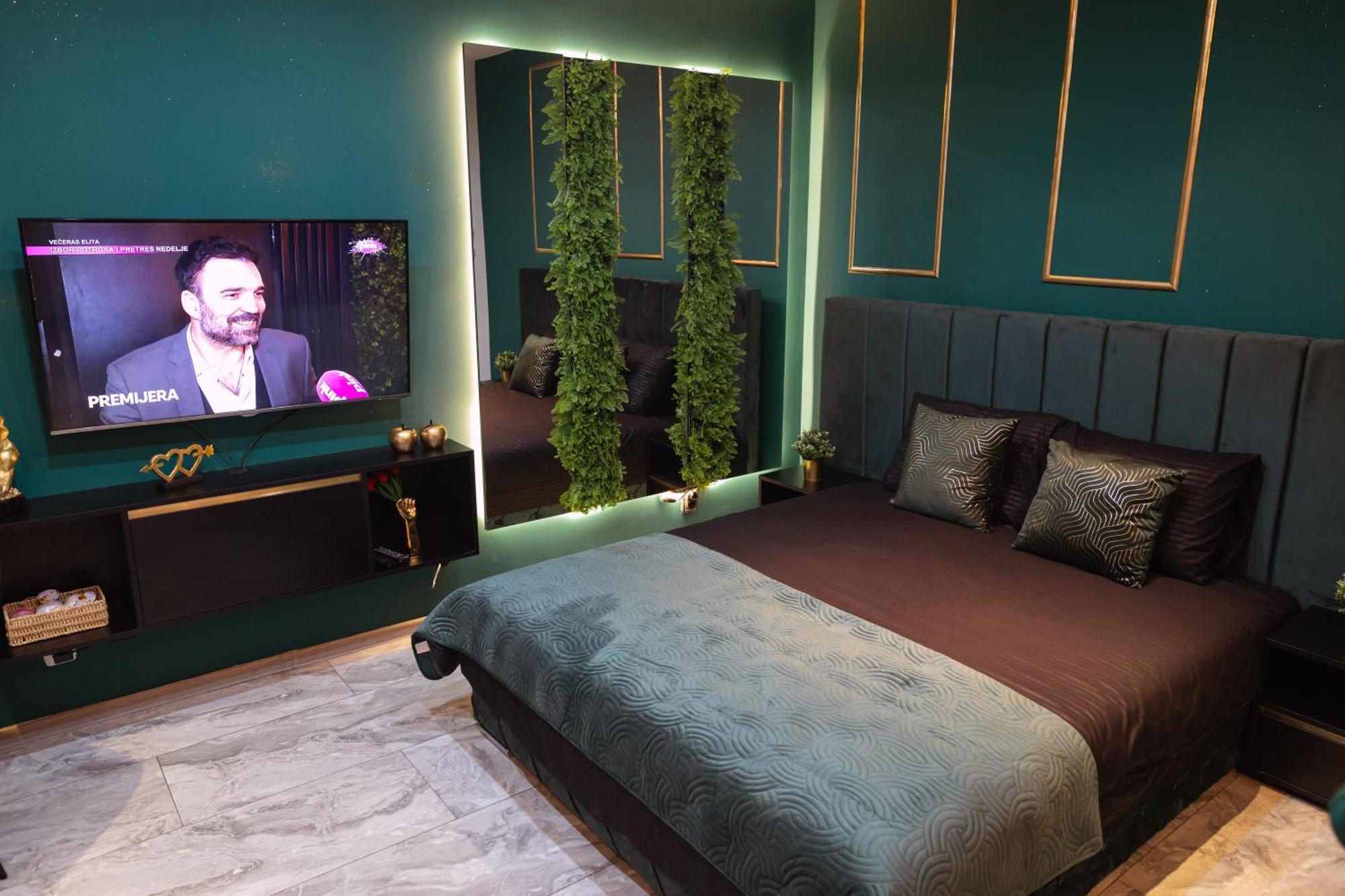 Spanish Apartman 2. Luaran gambar